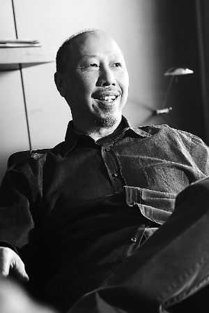 [独家]温瑞安悼黄易：侠坛式微后，世间唯君与我敢冲锋